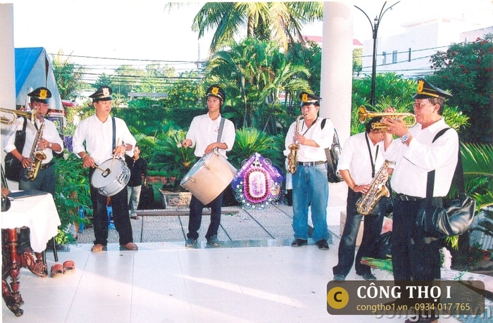 Lễ đưa tiễn Công Thọ I
