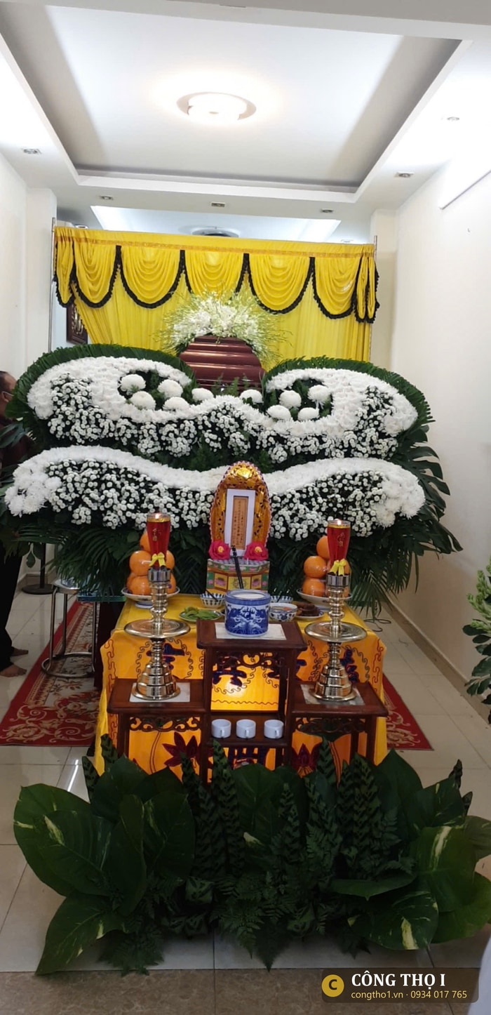 Vòng hoa tang lễ trang trọng Công Thọ I