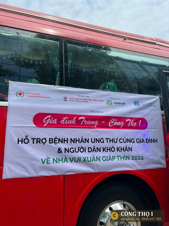 Gia đình Trung - Công Thọ I hỗ trợ bệnh nhân ung thư về nhà vui xuân